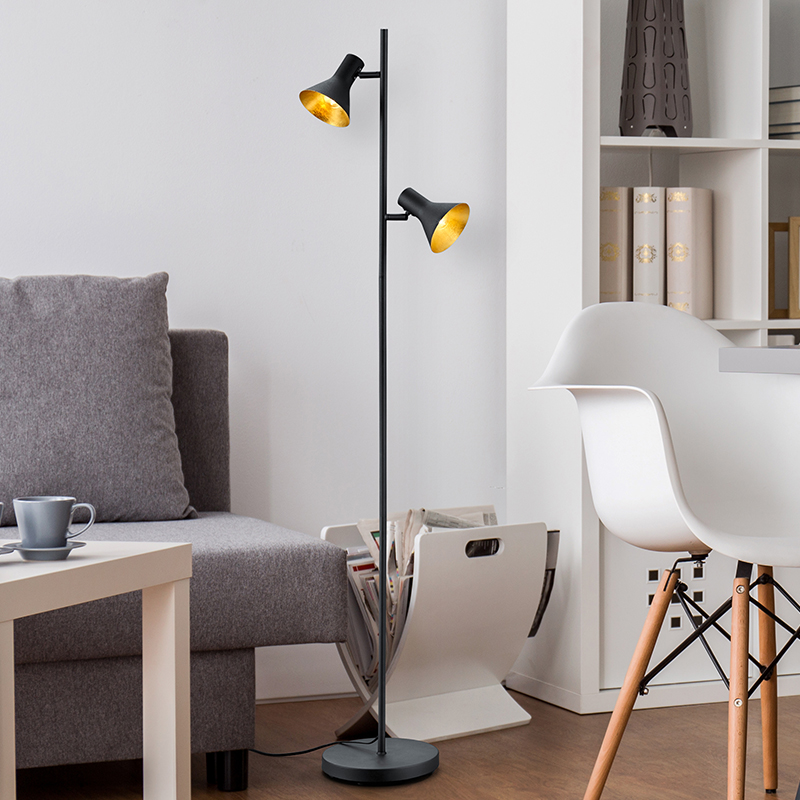 Sort gulv lampe industri, Verena, med brytare