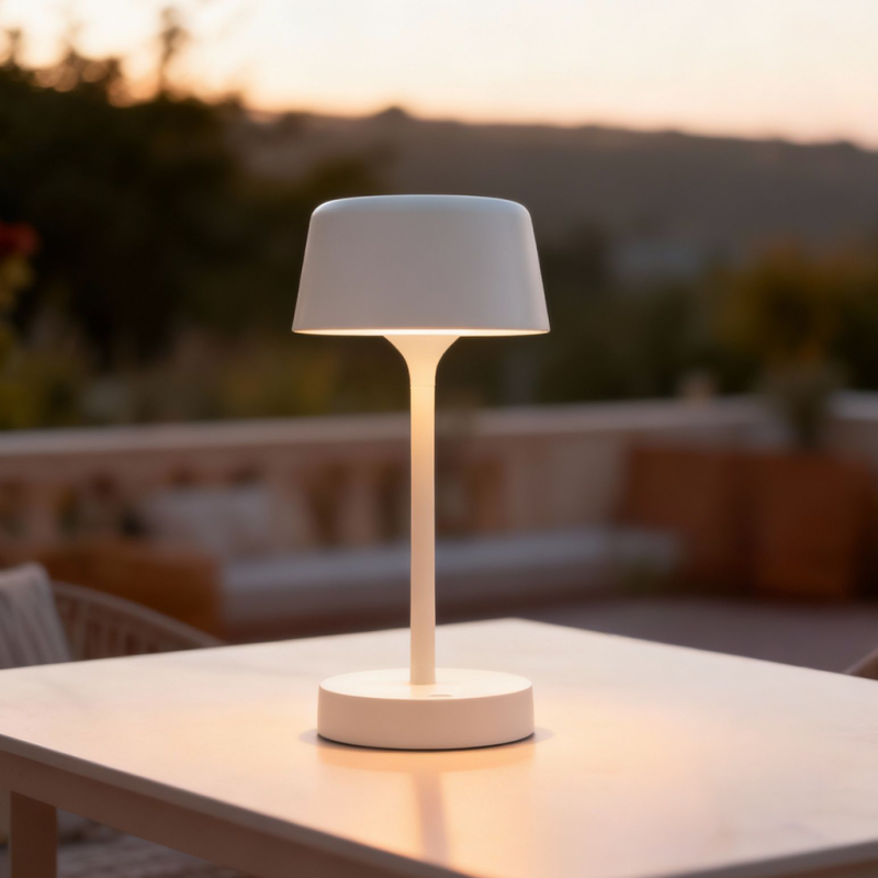 Modern udendørs bordlampe hvid, Emily, 3W, 3000K LED, IP44, 3 trins lysdæmper