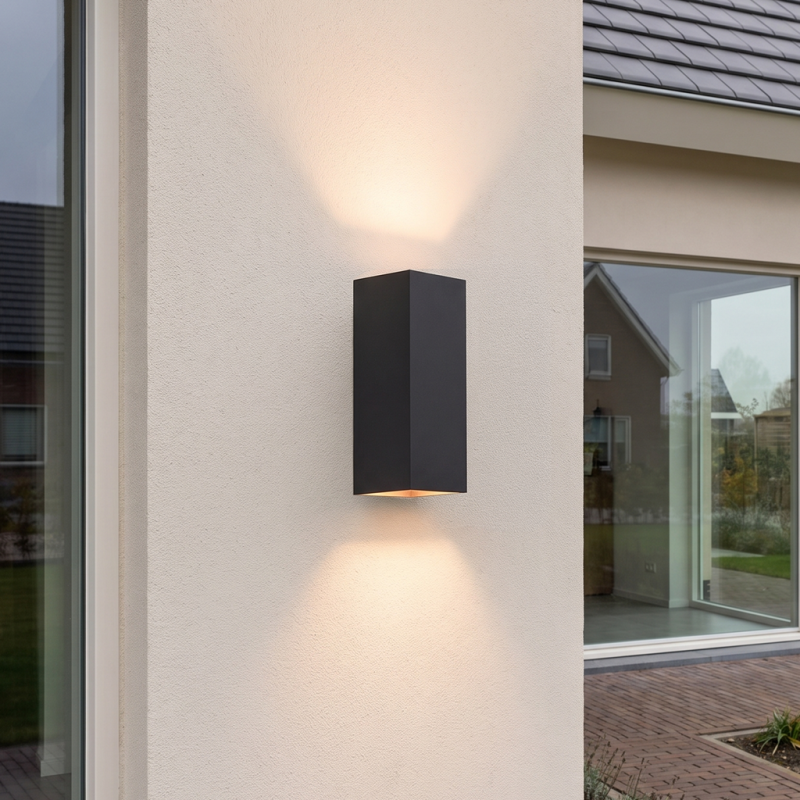 Sort up down væglampe aluminium, Dion, 8W, 3000K LED, IP54 Sort up down væglampe aluminium, Dion, 8W, 3000K LED, IP54