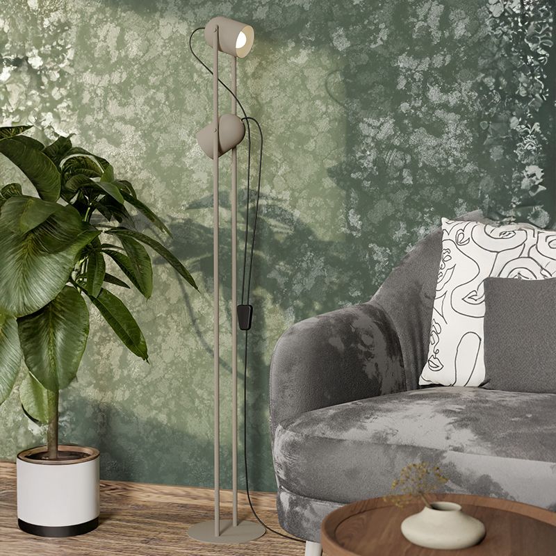 Brun vintage gulv lampe stål, Tjitte, med brytare