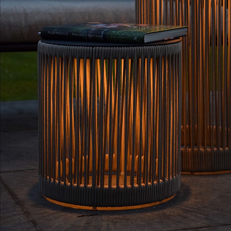 Taupe genopladelig gulvlampe modern, Pingi, 3W, 3000K LED, IP44, 3 trins lysdæmper