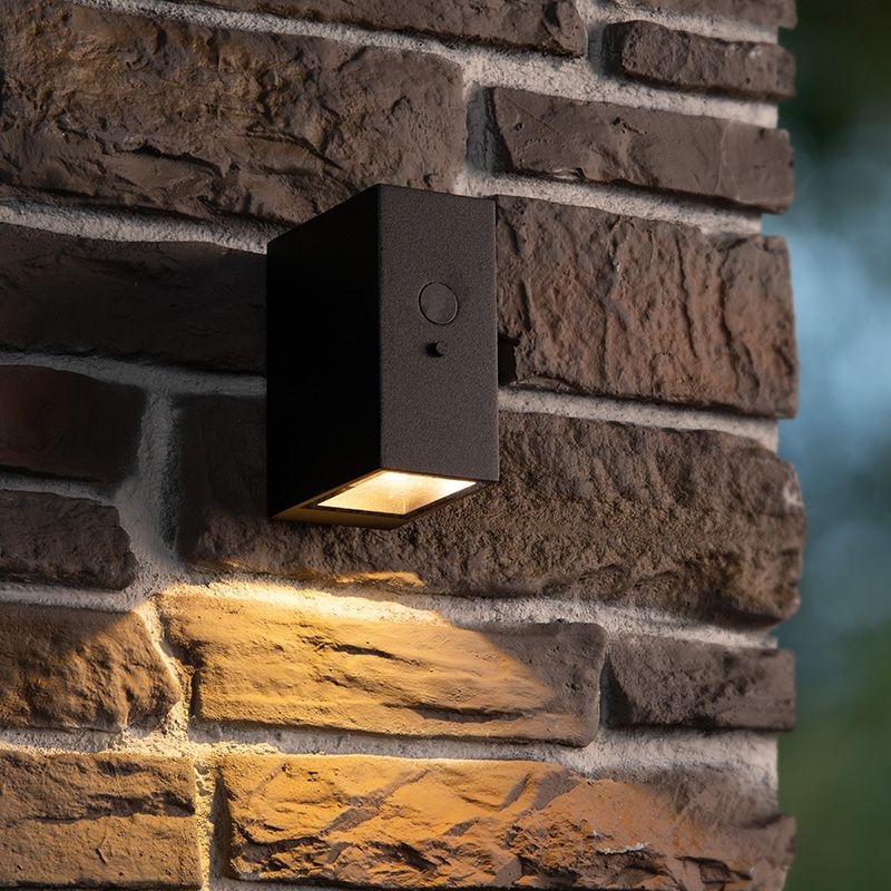 Sort udendørs væglampe solcelle modern, Bolton, 1W, 2850K LED, IP54