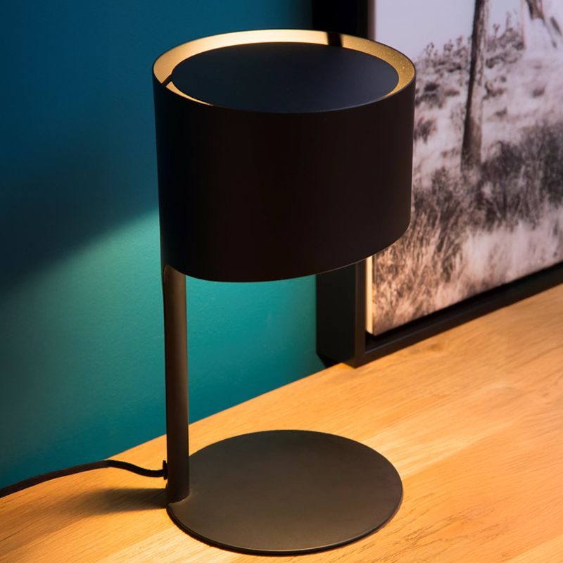 Sort bordlampe modern, Knulle, med brytare