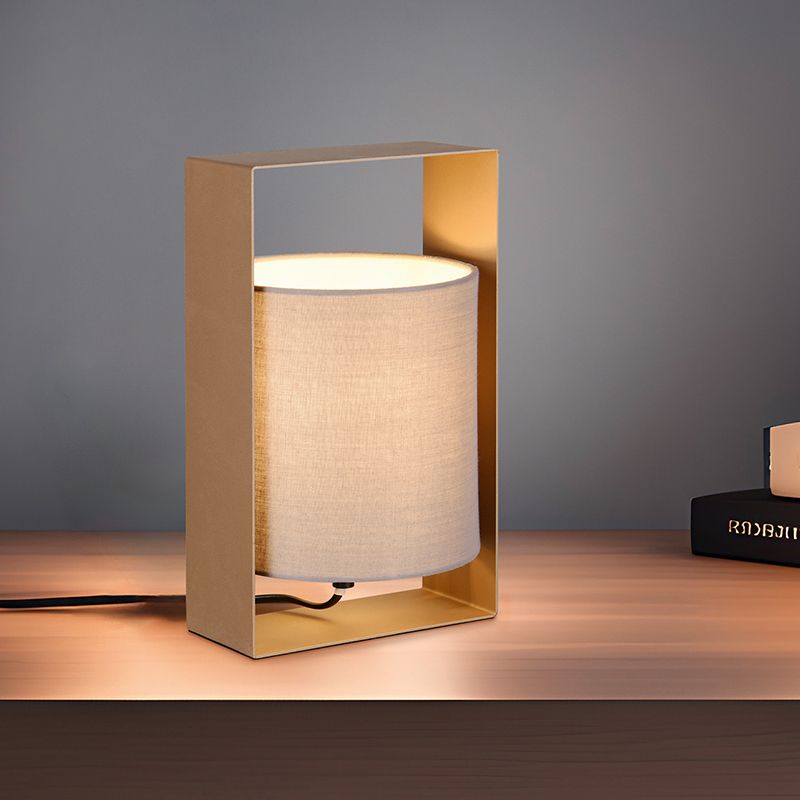 Brun bordlampe modern, Radhika, med brytare