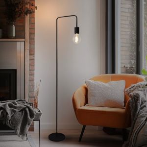 Modern gulv lampe sort, Carlos, med brytare