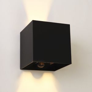 Up down væglampe med bevægelsessensor, Dion, 6W, 2700K LED, IP65