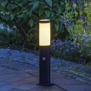 Metal udendørslampe gulvlampe med bevægelsessensor sort, Meis, IP44