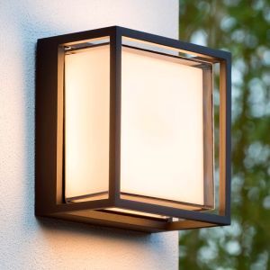 Sort udendørslampe modern, Singa, 9,6W, 2700K LED, IP54