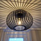 Industri plafond sort, Lieve