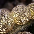 20 cm julekugle med 30 lysdioder, på batteri