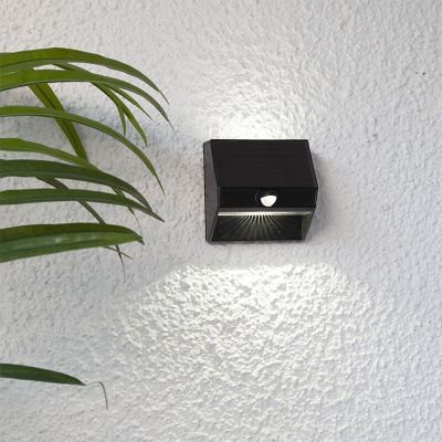 Plast udendørs væglampe solcelle sort, Amier, 0,06W, 5000K LED, IP44