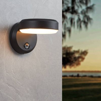 Sort udendørs væglampe med bevægelsessensor plast, Gabriella, 3,6W, 3000K LED, IP44