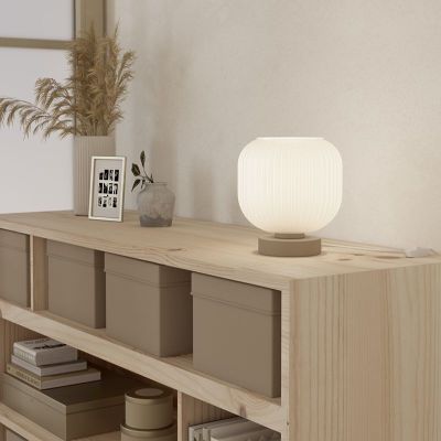Hvid modern bordlampe glas, Dasmina, med brytare