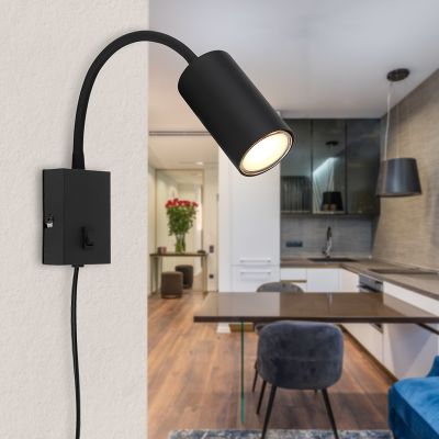 Sort design væglampe med stikkontakt metal, Roelof, med brytare
