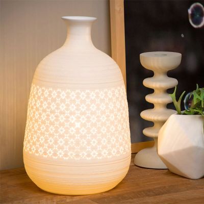 Hvid bordlampe retro, Tiesse, med brytare