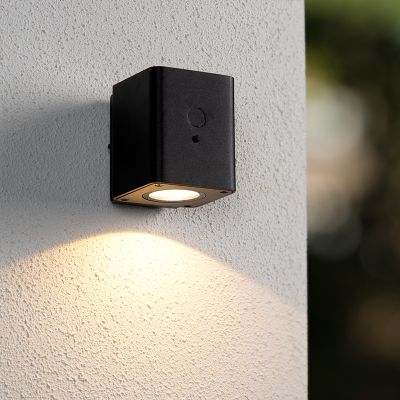 Sort udendørs væglampe solcelle modern, Ramin, 1W, 2850K LED, IP54