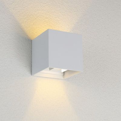 Hvid udendørslampe aluminium, Dion, 6W, dim to warm LED, IP54