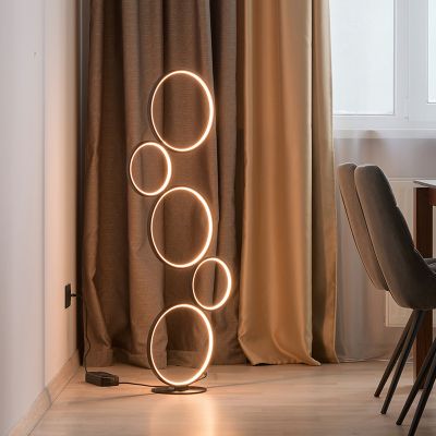 Sort gulv lampe modern, Robon, 36W, 3000K LED, med brytare