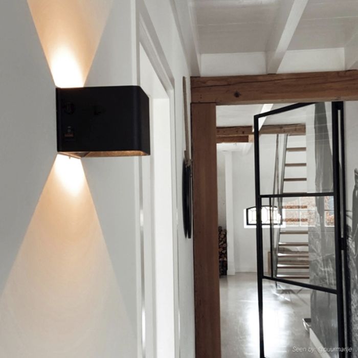 Genopladelig up down væglampe sort, Dion, 1W, 2700K LED, IP44, bevægelsessensor