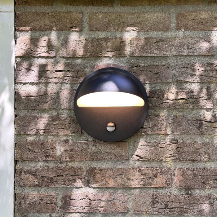 Modern udendørs væglampe med bevægelsessensor sort, Shelby, 7W, 3000K LED, IP44