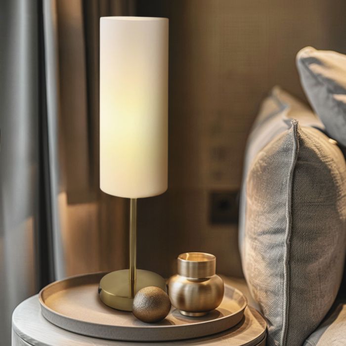 Modern bordlampe hvid, Gaya, med brytare
