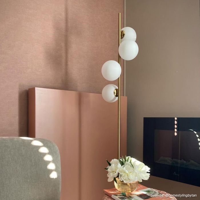 Design gulv lampe hvid, Remo, med brytare