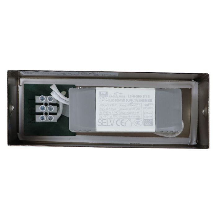 Modern spejllampe nikkel, Steffy, 8W, 3000K LED, IP44