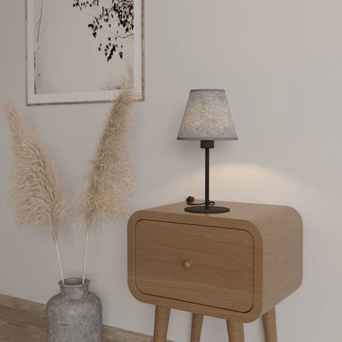 Grå bordlampe stof, Allan, med brytare