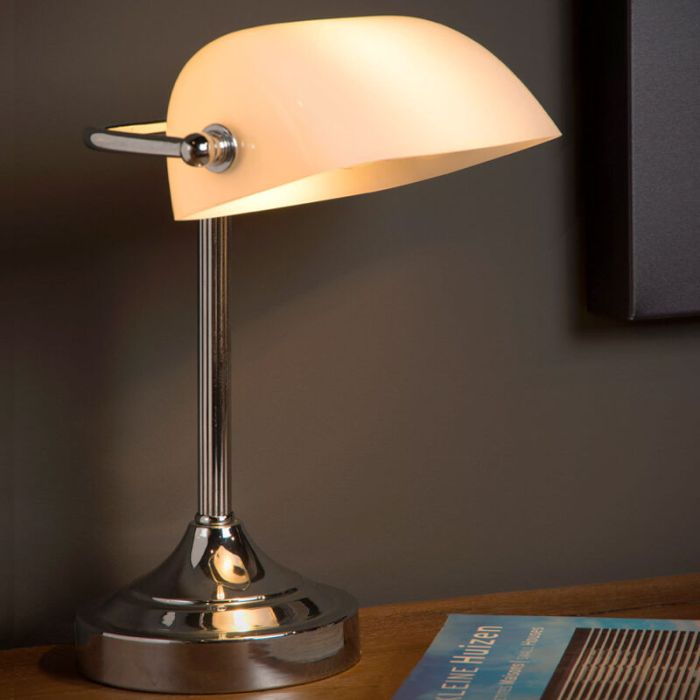 Hvid skrivebordslampe klassisk, Banker, med brytare