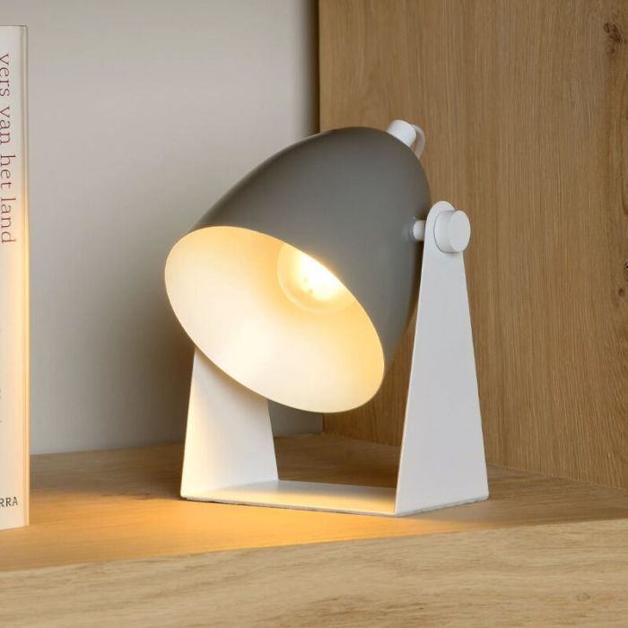 Grå bordlampe modern, Chago, med brytare
