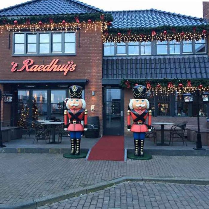 2m istapsbelysning, der kan tilsluttes, sort ledning, IP67, 70 cm høj - Varm hvid