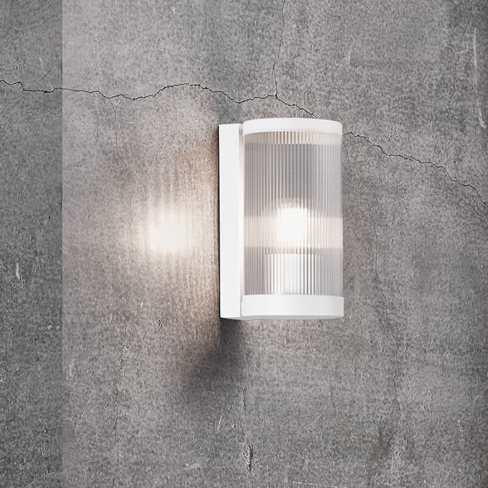 Hvid udendørslampe retro, Coupar, IP54