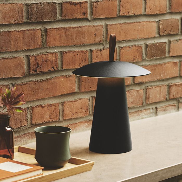 Sort genopladelige bordlampe modern, Ara, 2W, 3000K LED, IP54, med brytare