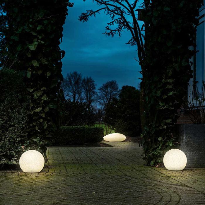Grå modern havespot på spyd plast, Stonie, 4,5W, 2700K LED, IP65