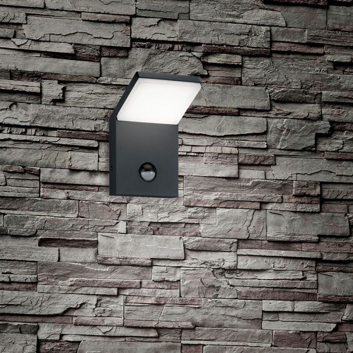Antracit udendørs væglampe med bevægelsessensor modern, Solana, 9W, 3000K LED, IP54