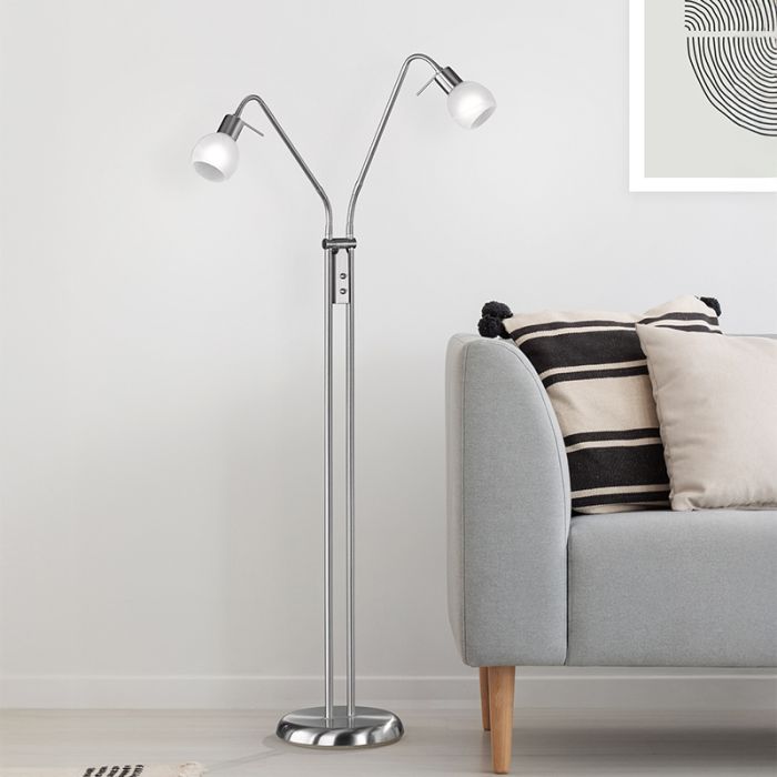 Nikkel gulv lampe modern, Benita, med brytare