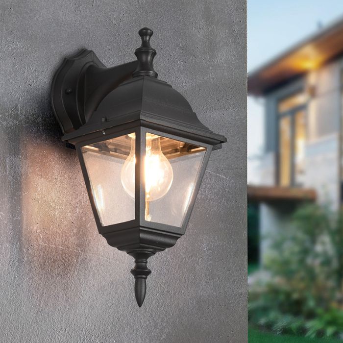 Sort udendørslampe klassisk, Lavina, IP44