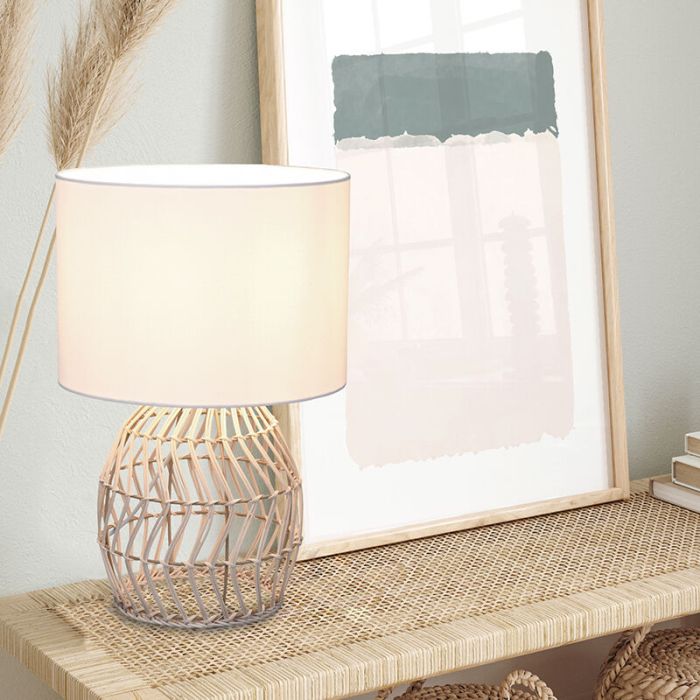 Rattan bordlampe hvid, Symon, med brytare