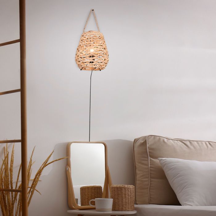 Rattan bordlampe brun, Lycke, med brytare